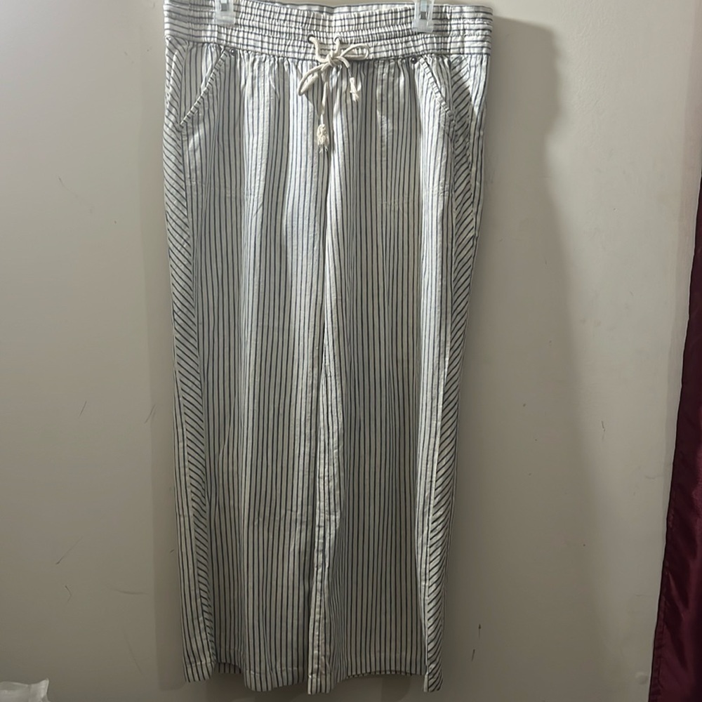 Jolt pants size 13! Large Linen blend! Cream with blue stripes! Nice pants! - Picture 1 of 8